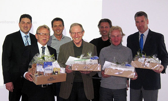 Der VSP-Vorstand (von links): Roland Vonarburg (abtretender Präsident), Fritz Burkhalter (Sekretär), Sepp Häcki, Patrick Romanens (Vizepräsident), Cédric Stadler, Hans Zürcher, Daniel Suter (neuer Präsident)