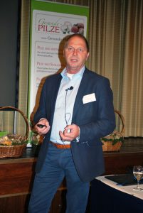 Piet Mertens sieht für den Champost als Substrat im Gemüse viele Anwendungsmöglichkeiten.